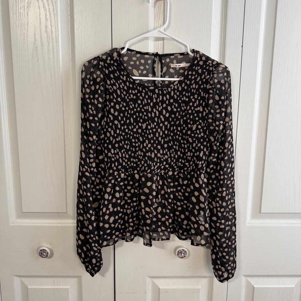 Mi Ami black cream dot blouse size medium